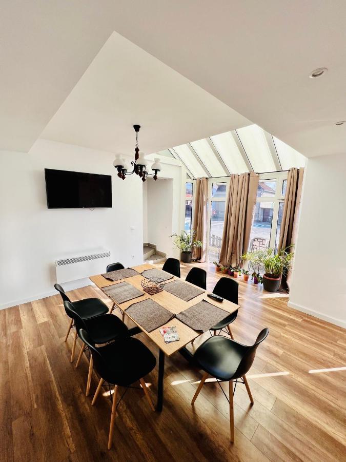 Master Adventure Guest House Vadu Crisului Bagian luar foto